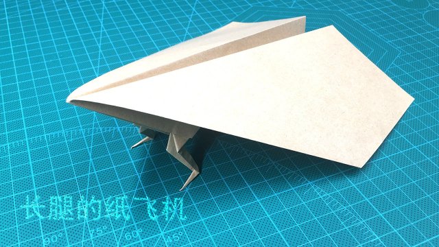 [怎么快速折纸飞机]怎么折纸飞机飞得又快又稳