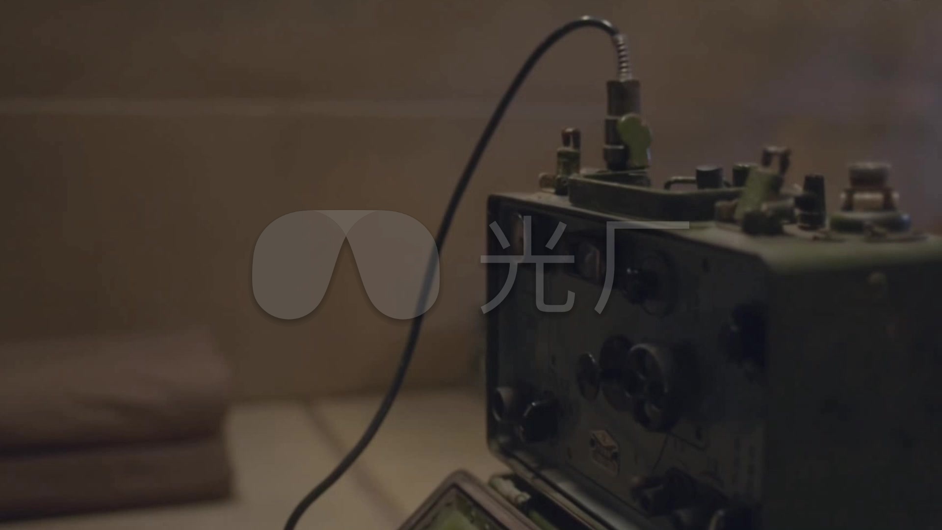 发电报的声音_耳朵里有发电报的声音