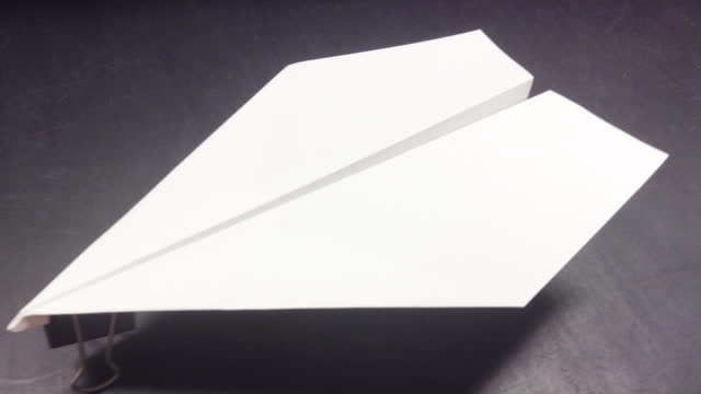 播放所有纸飞机教程_播放纸飞机的折叠过程