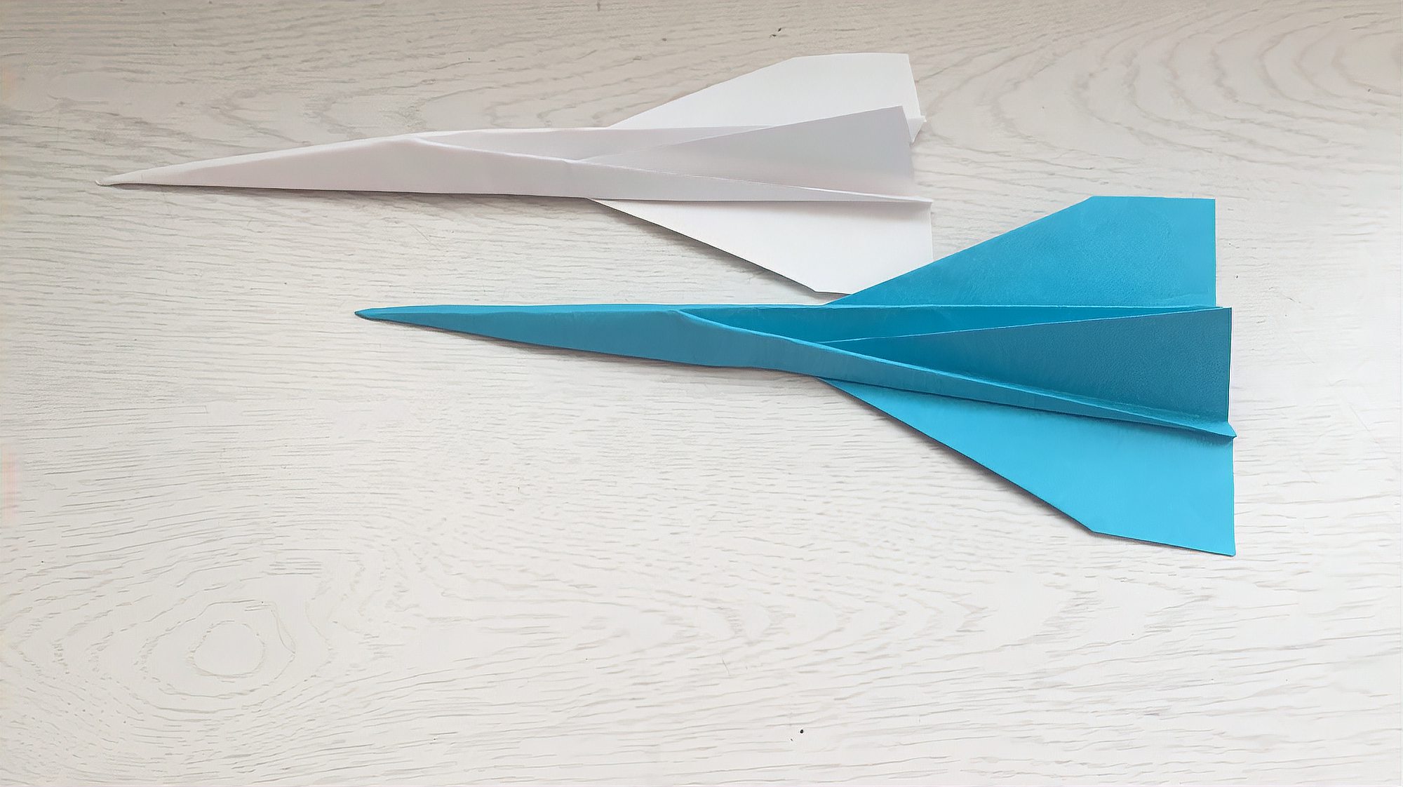 纸飞机发射器怎么折_纸飞机发射器怎么折简单