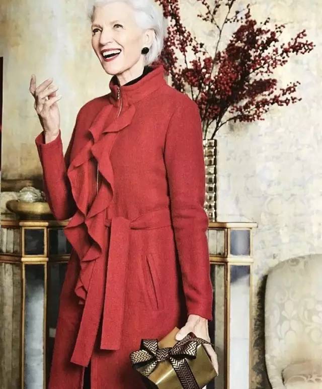 mayemusk_特斯拉创始人的妈妈