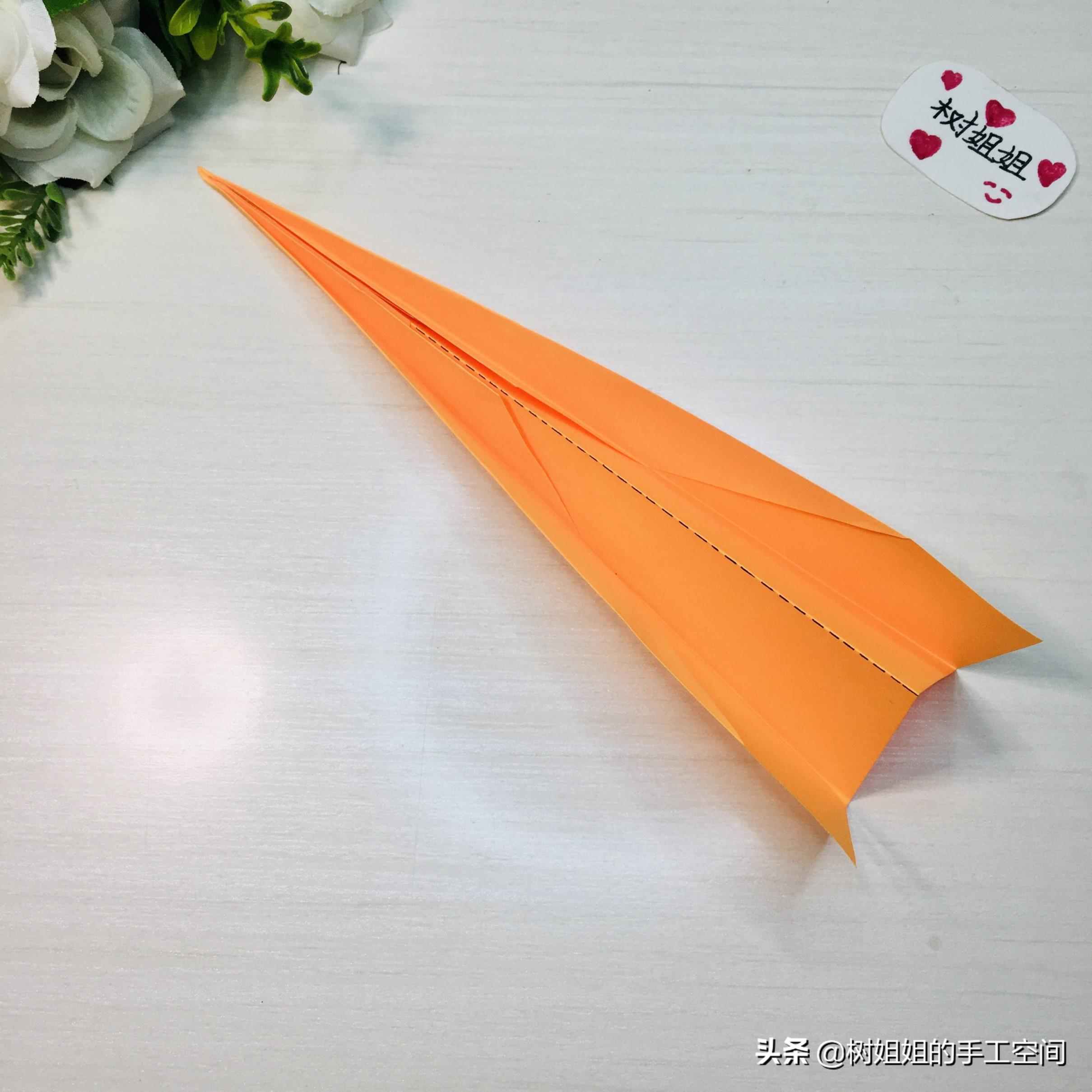 能一直飞的纸飞机_能一直飞的纸片怎么折