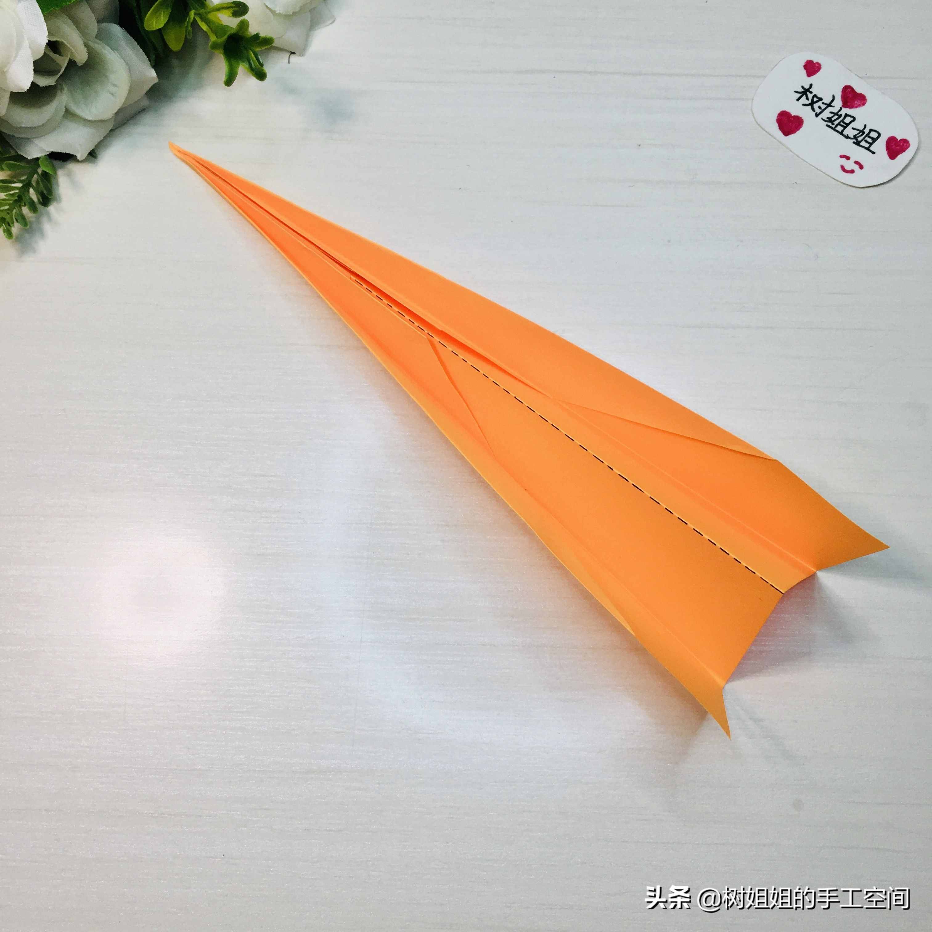 转两圈飞回来的纸飞机_转一圈飞回来的纸飞机最简单