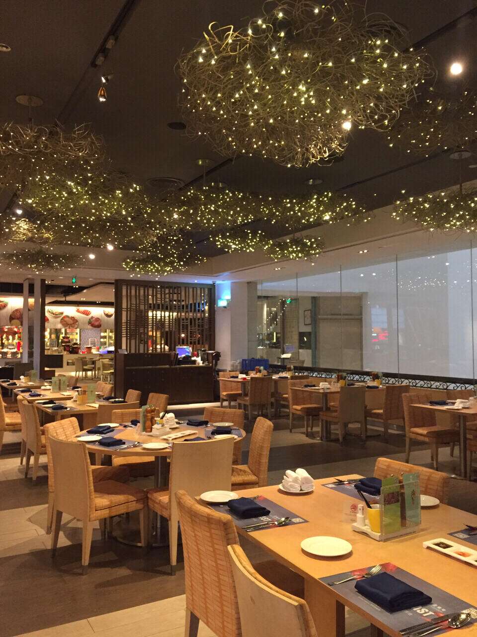 能与外国人聊天的app南京香格里拉大酒店总机的简单介绍