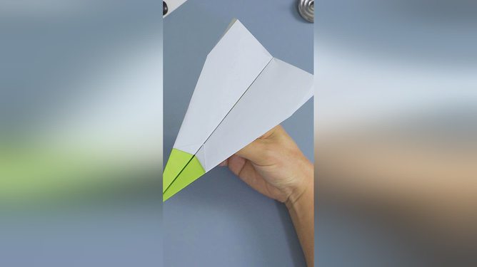 纸飞机怎么折飞得远简单_纸飞机怎么折飞得远简单方法