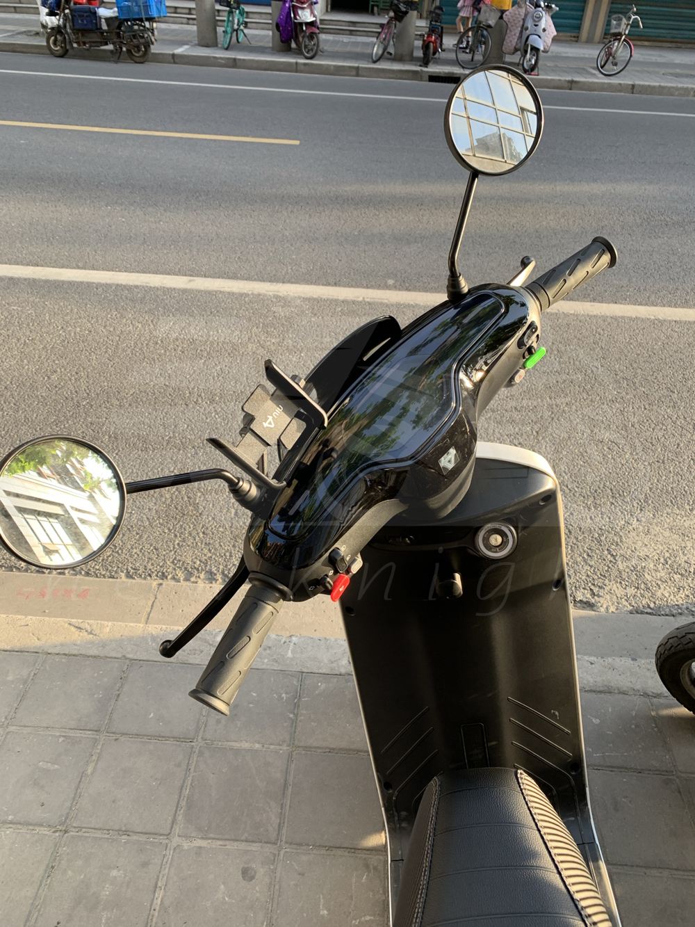 小牛g1提速器安装教程_小牛g1提速器安装教程视频